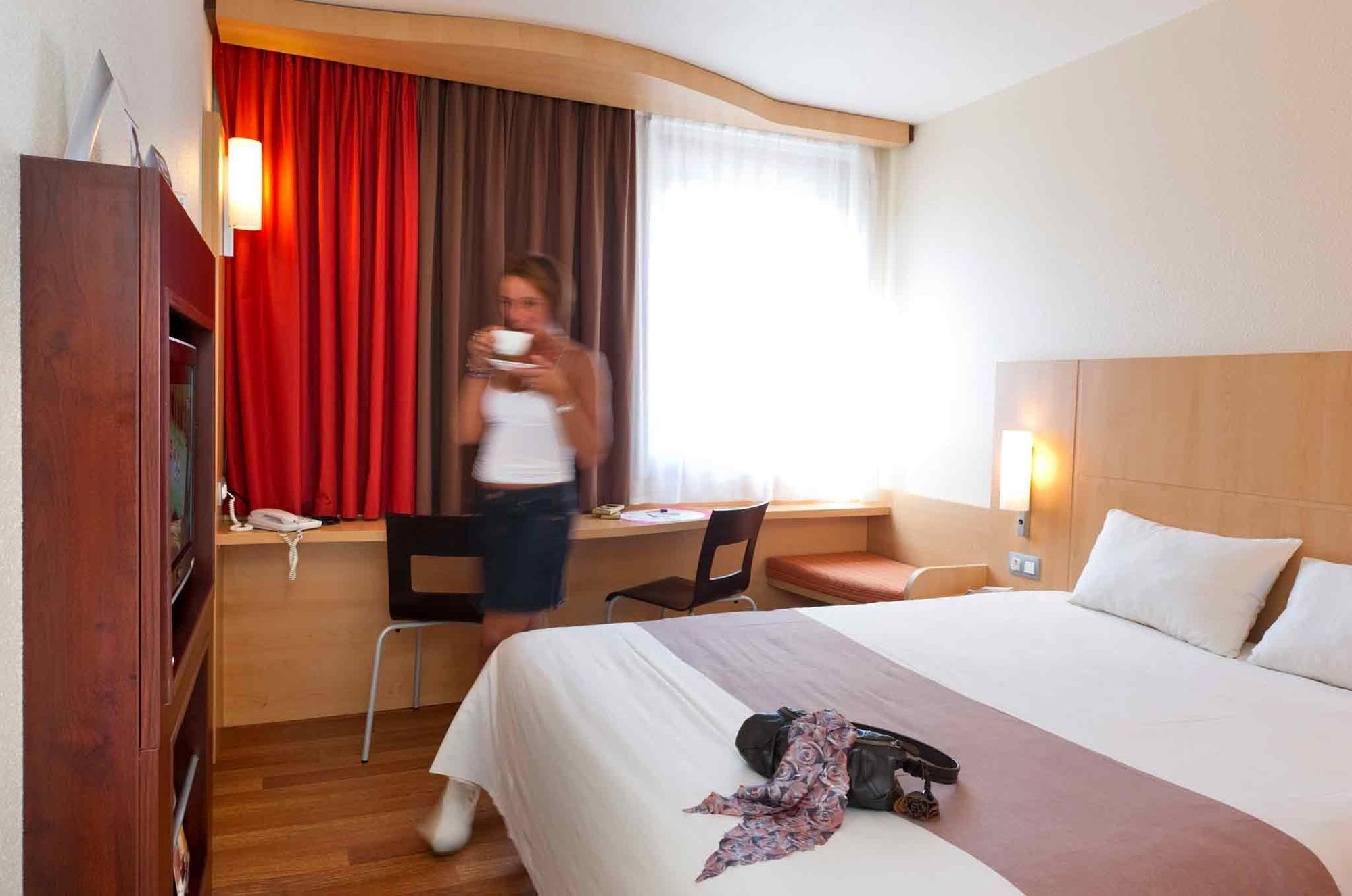 Ibis Hotel Brussels Expo Atomium Jette Exterior foto